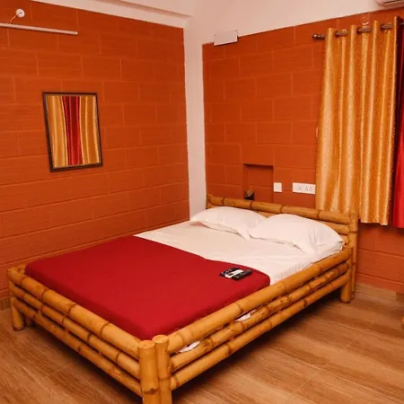 Viruksham Homestay Kumbakonam Exterior photo